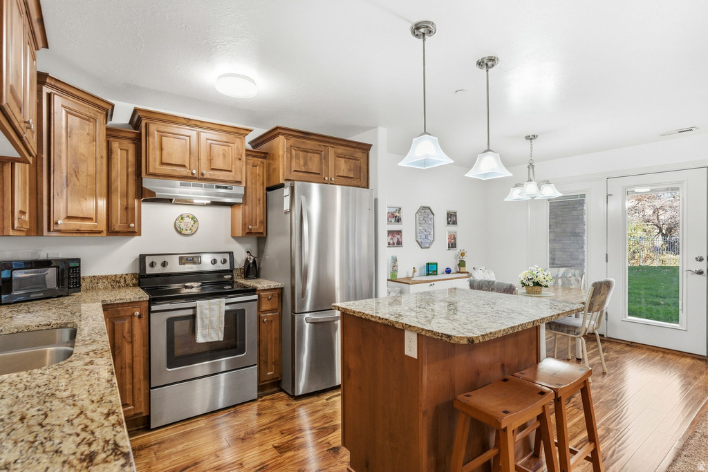 877 S MAIN ST #B Layton, UT 84041