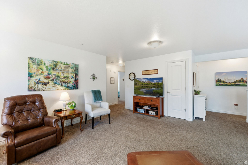 877 S MAIN ST #B Layton, UT 84041