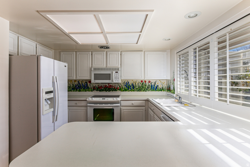 1506 E VILLAGE RD Salt Lake City, UT 84121