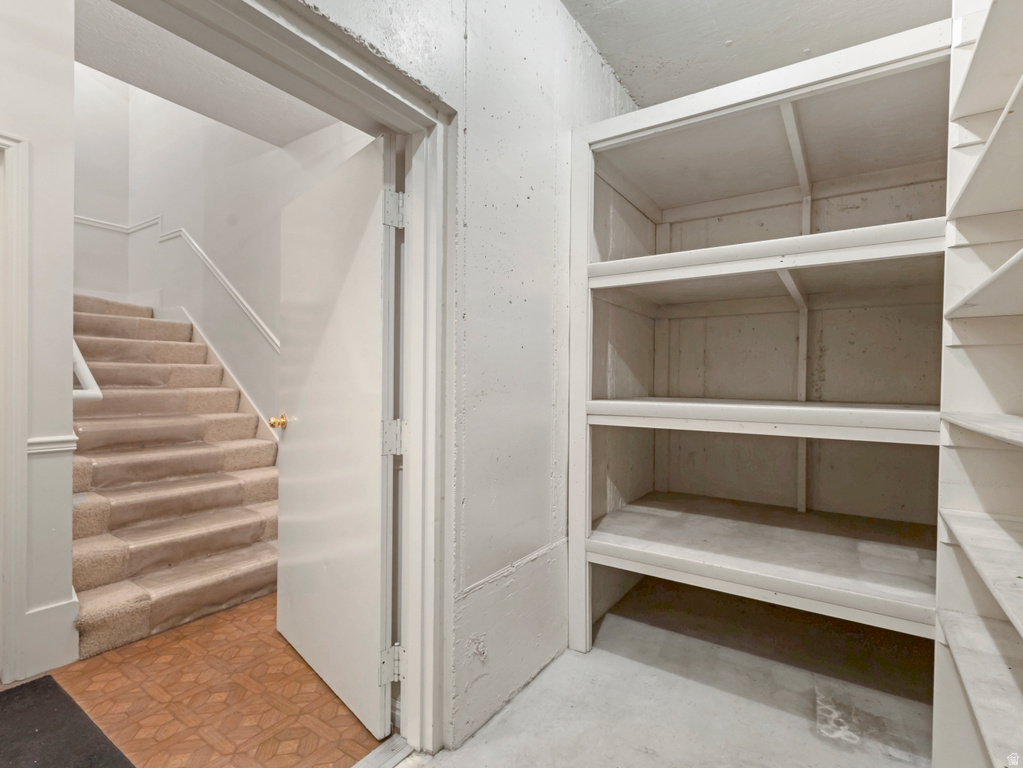 8585 S MT MAJESTIC RD Sandy, UT 84093