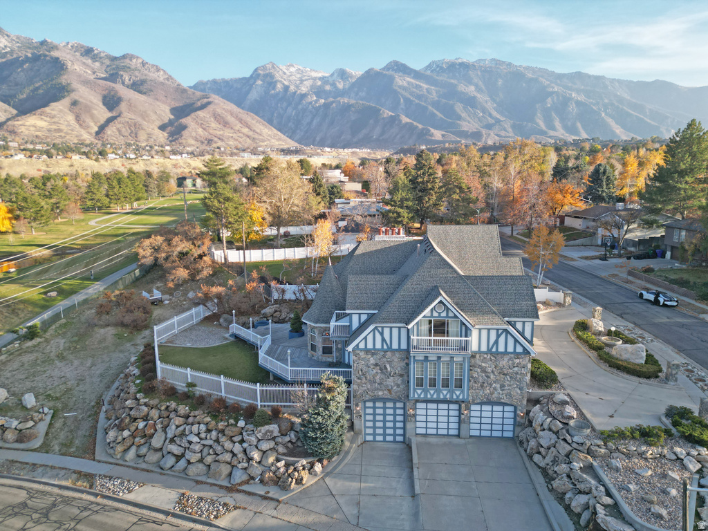 8585 S MT MAJESTIC RD Sandy, UT 84093