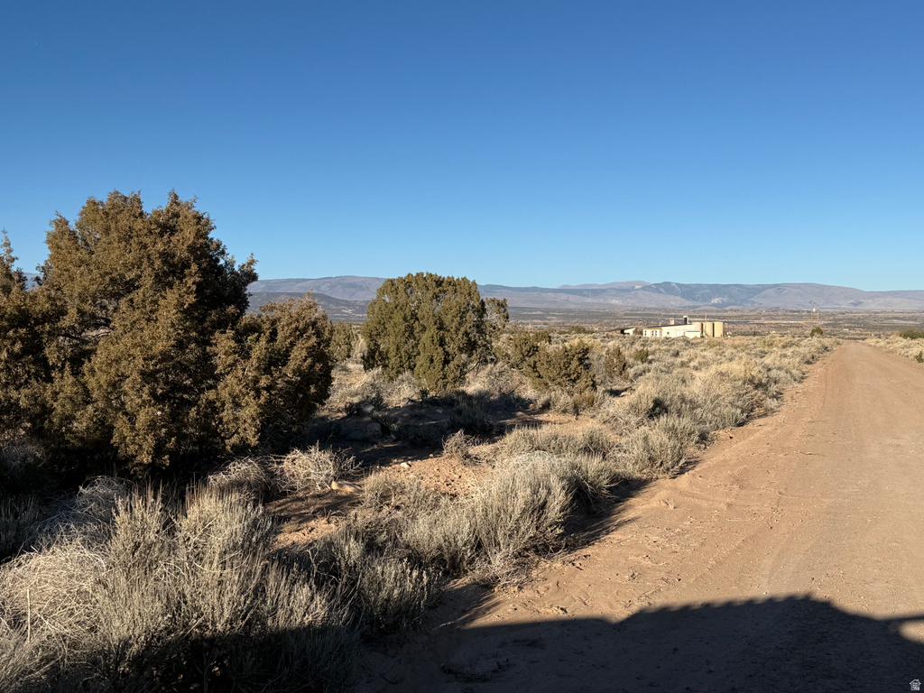 5443 N 7600 W Roosevelt, UT 84066