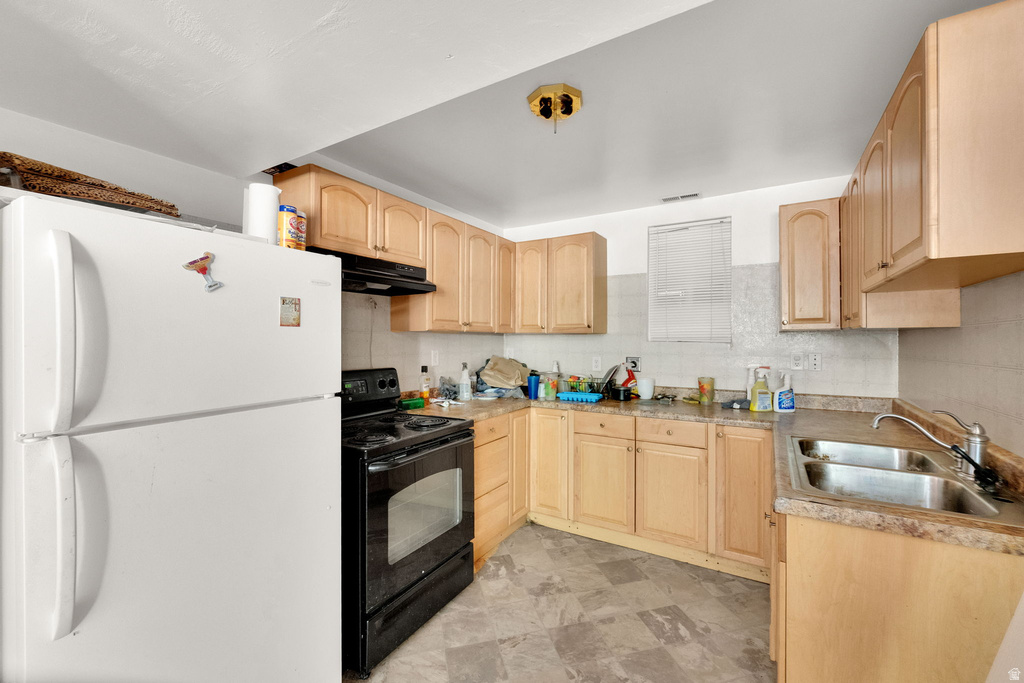 1281 N CAROUSEL ST Salt Lake City, UT 84116