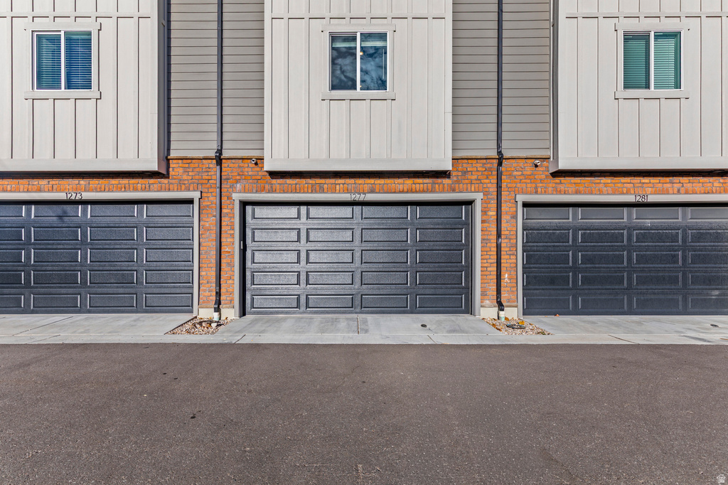 1277 E 16TH ST Ogden, UT 84404