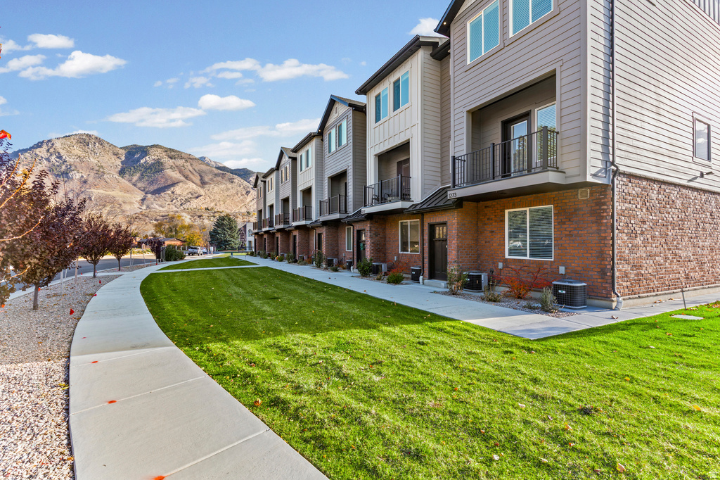 1277 E 16TH ST Ogden, UT 84404