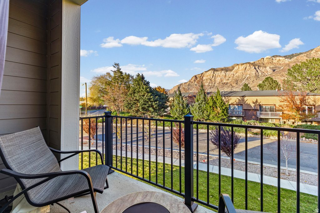 1277 E 16TH ST Ogden, UT 84404