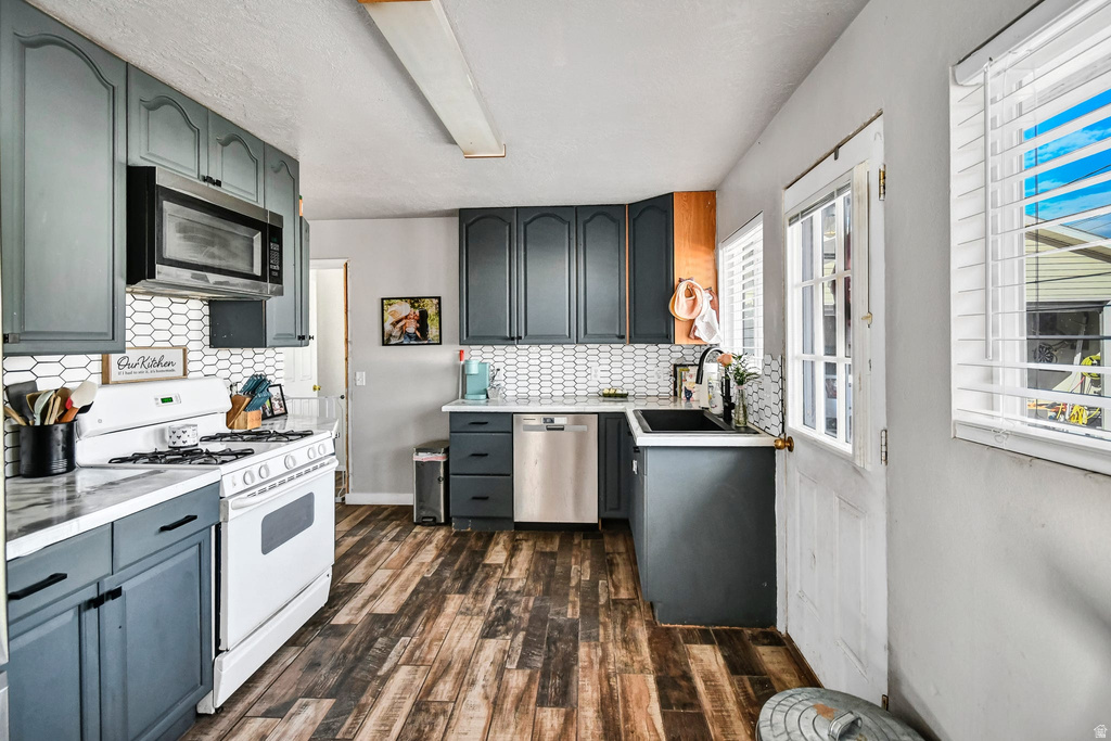 245 N 200 W Monroe, UT 84754