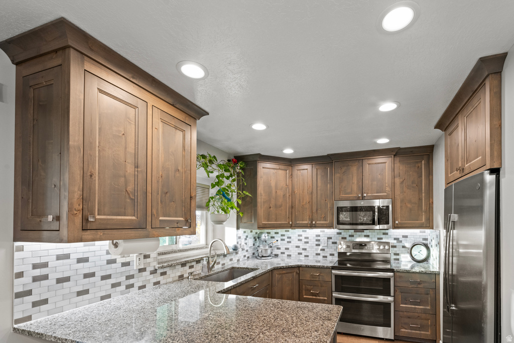 5539 S 4175 W Roy, UT 84067