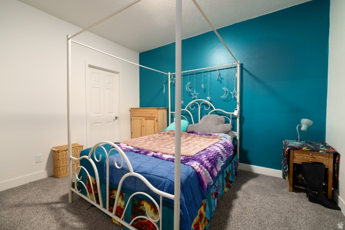 4058 E 5000 S Vernal, UT 84078