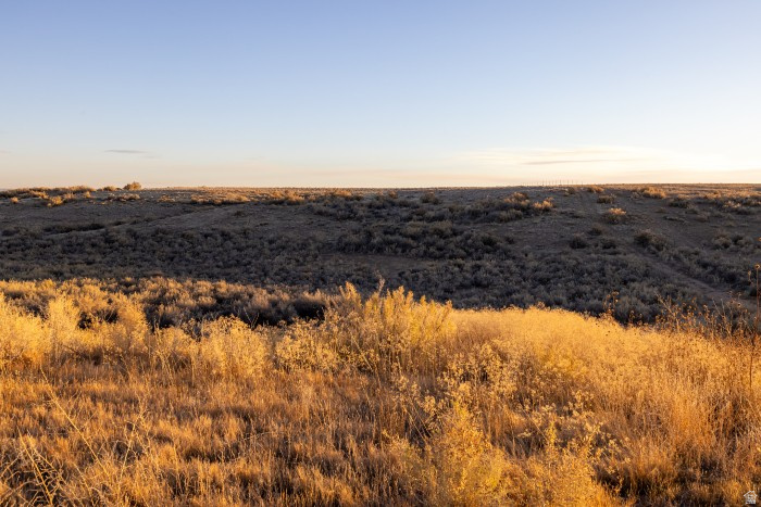 4058 E 5000 S Vernal, UT 84078