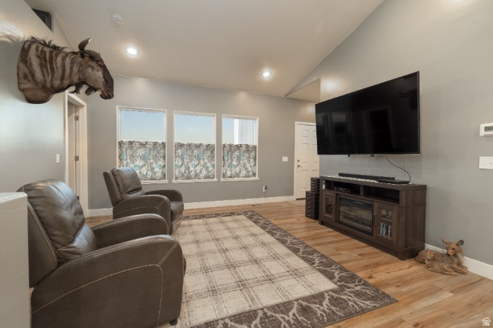 4058 E 5000 S Vernal, UT 84078