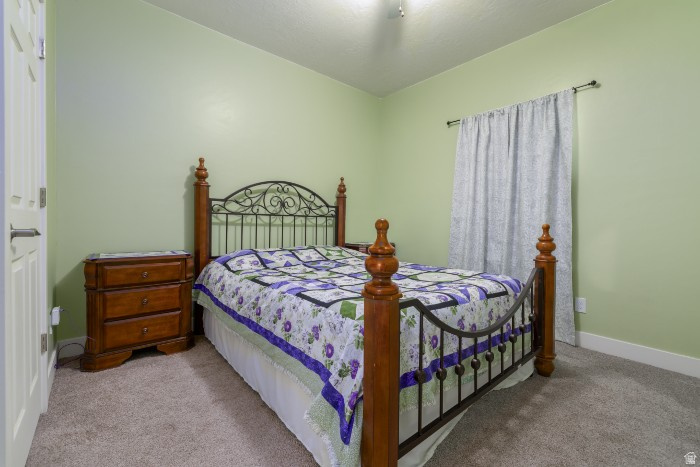 4058 E 5000 S Vernal, UT 84078