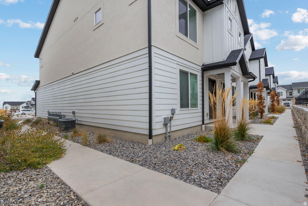 8457 W LOVERIDGE DR #1304 Magna, UT 84044