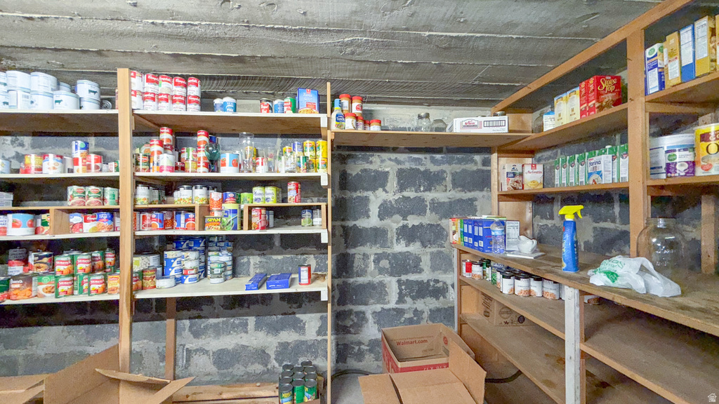 79 GARDEN ST Helper, UT 84526