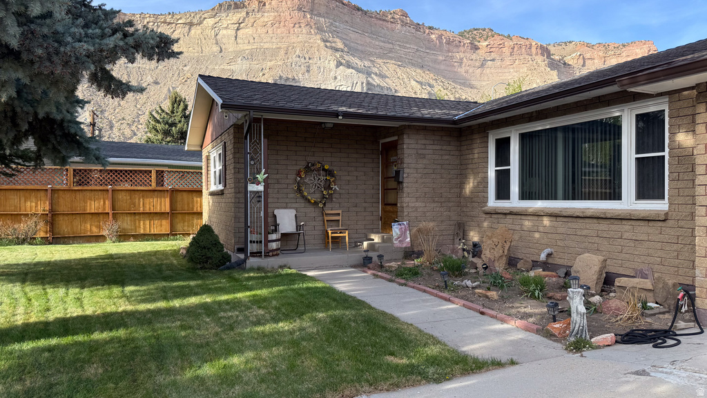 79 GARDEN ST Helper, UT 84526