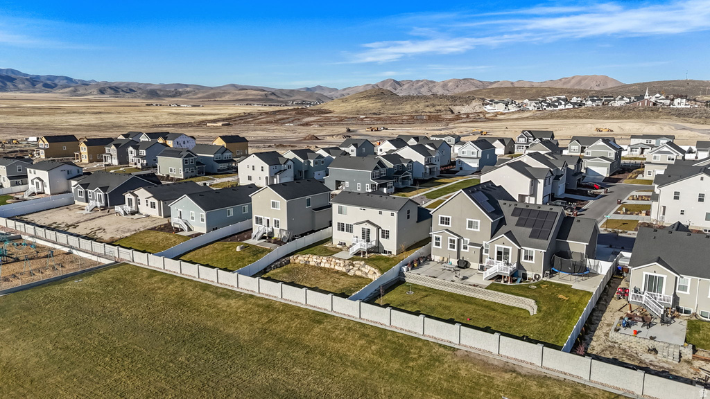 1862 E KERN MTN Eagle Mountain, UT 84005