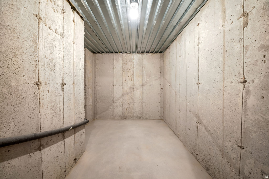 1862 E KERN MTN Eagle Mountain, UT 84005