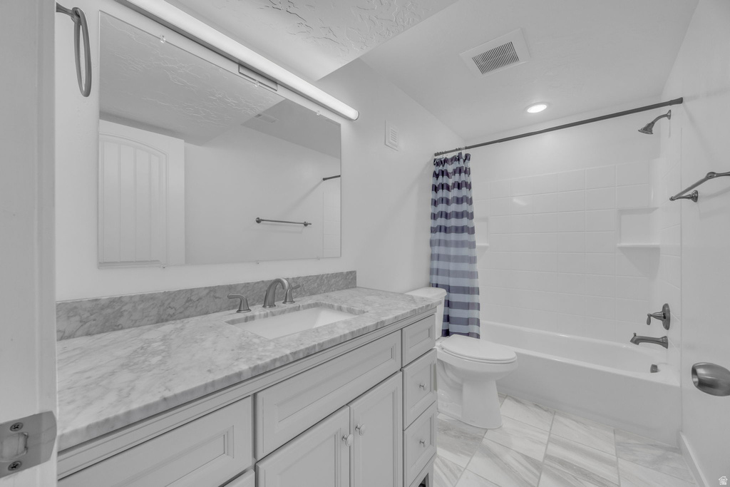 647 S JUBILEE DR Saratoga Springs, UT 84045