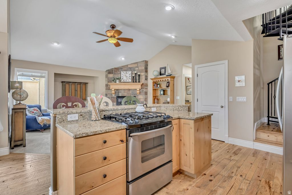 12073 S 300 E Draper, UT 84020