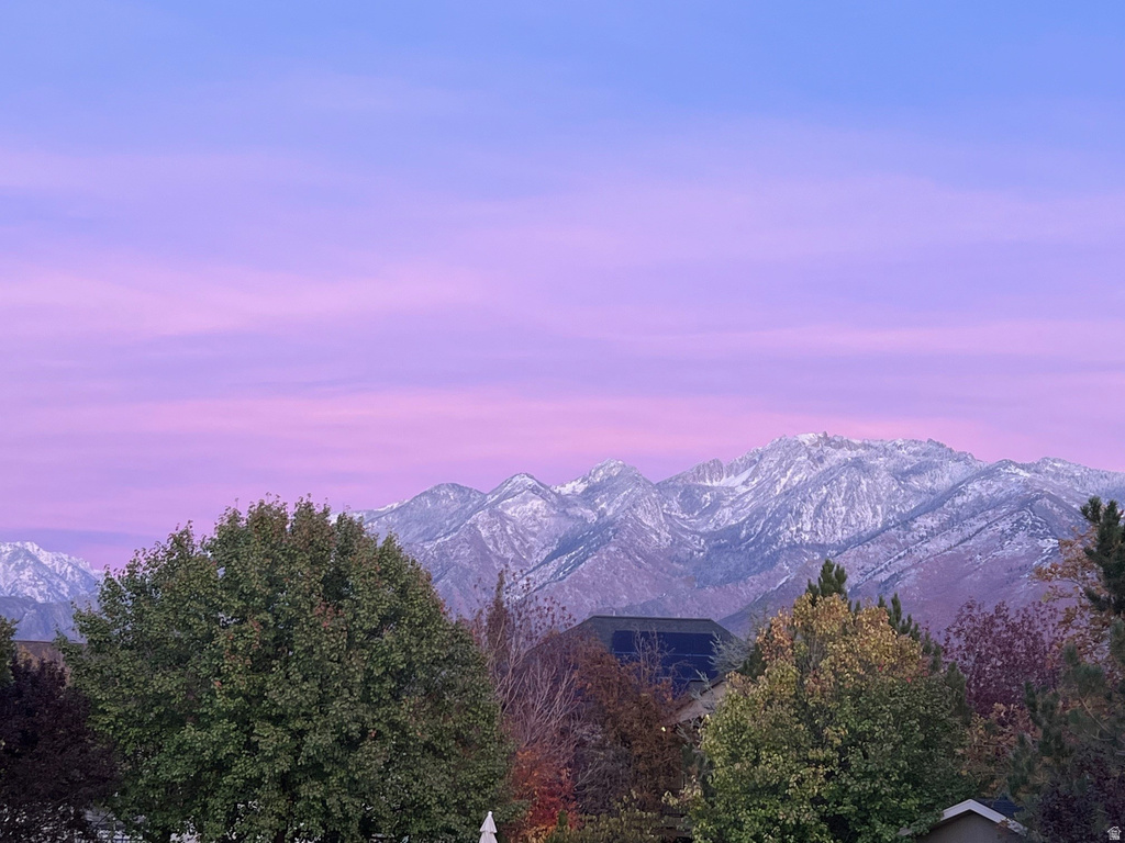 12073 S 300 E Draper, UT 84020