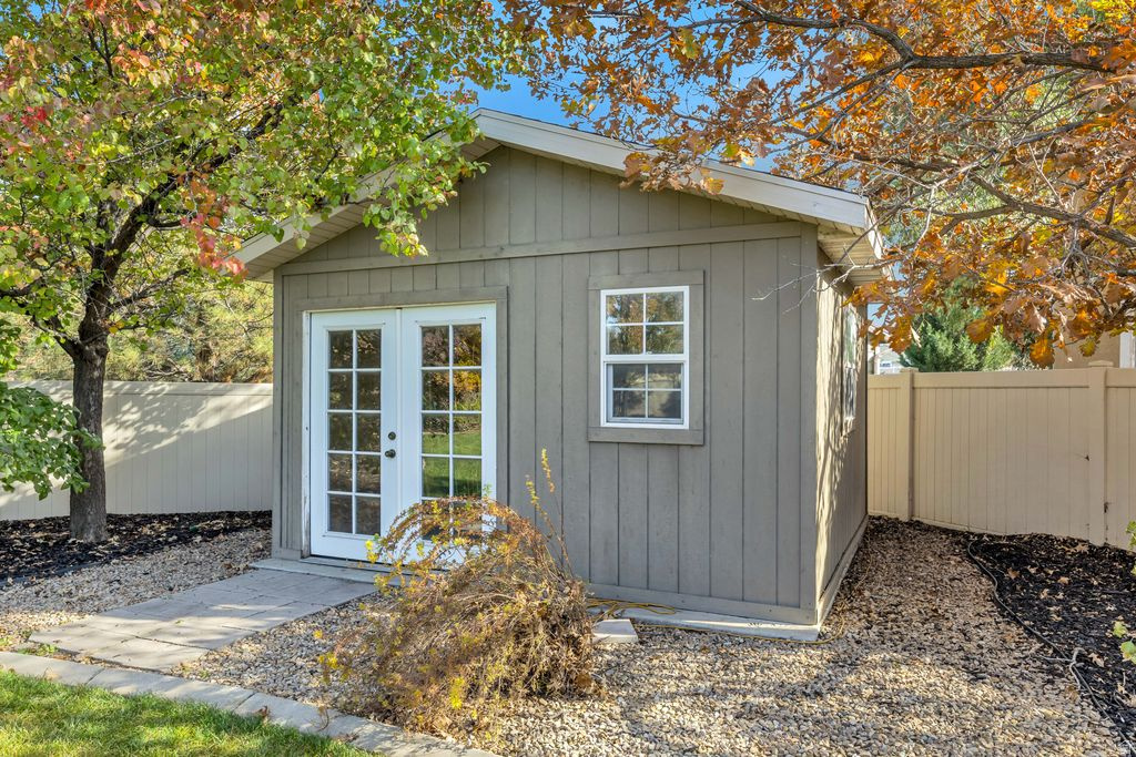 12073 S 300 E Draper, UT 84020