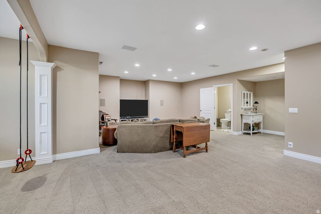 12073 S 300 E Draper, UT 84020