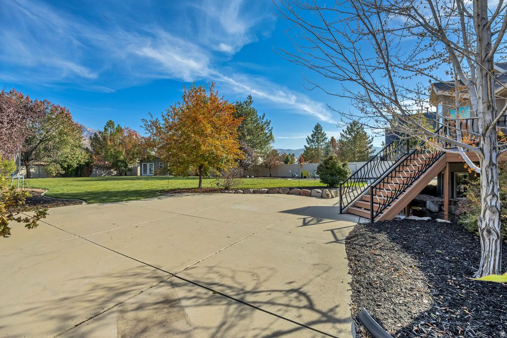 12073 S 300 E Draper, UT 84020