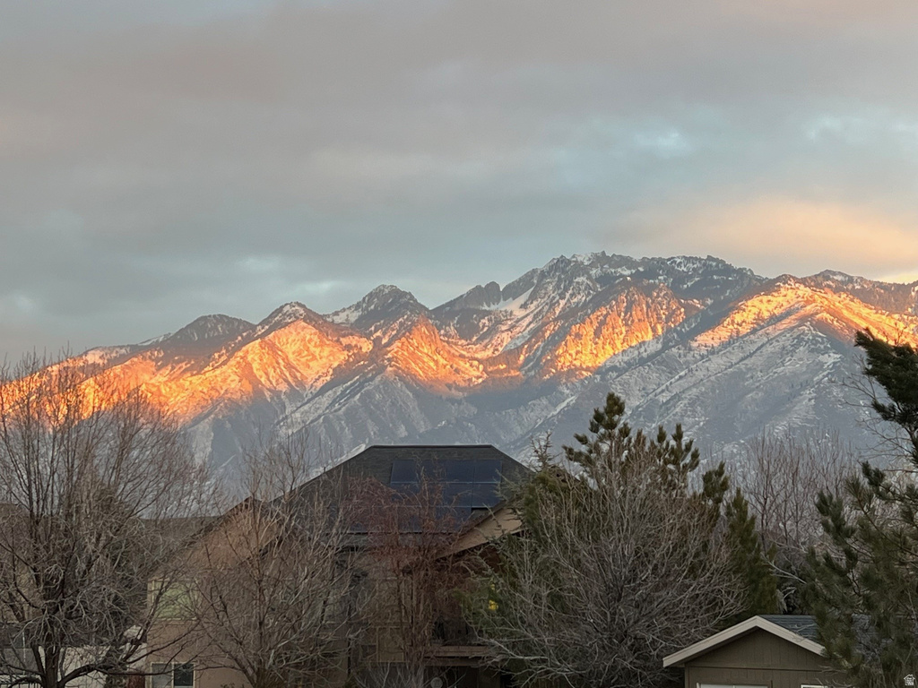 12073 S 300 E Draper, UT 84020