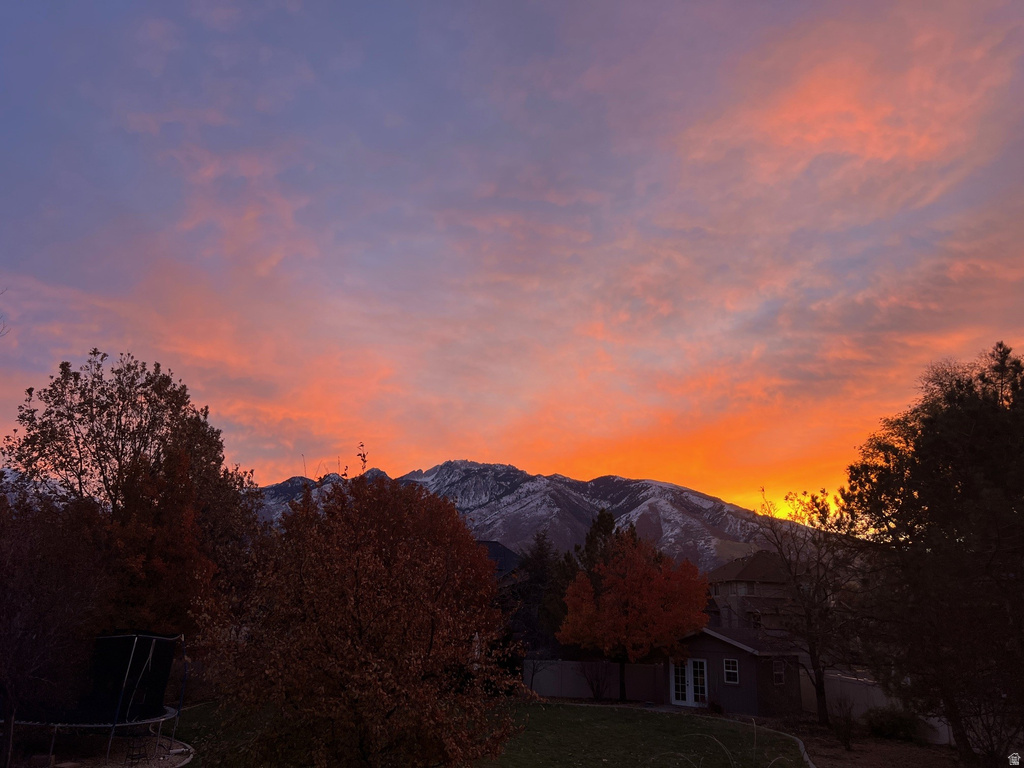 12073 S 300 E Draper, UT 84020