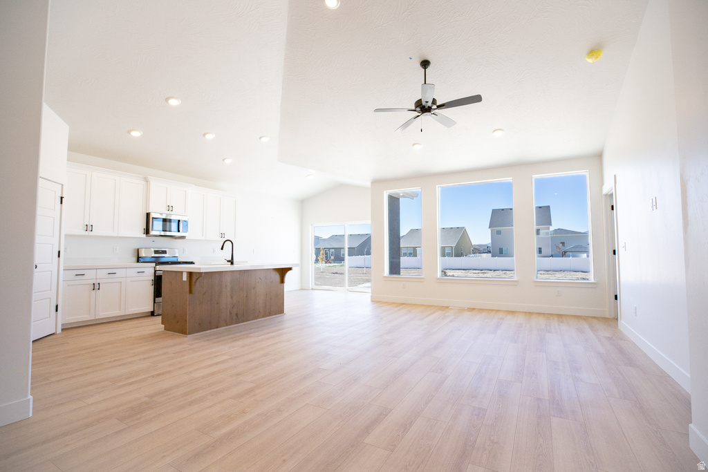 3393 N GRAY WOLF LANE LOT #4013 Eagle Mountain, UT 84005