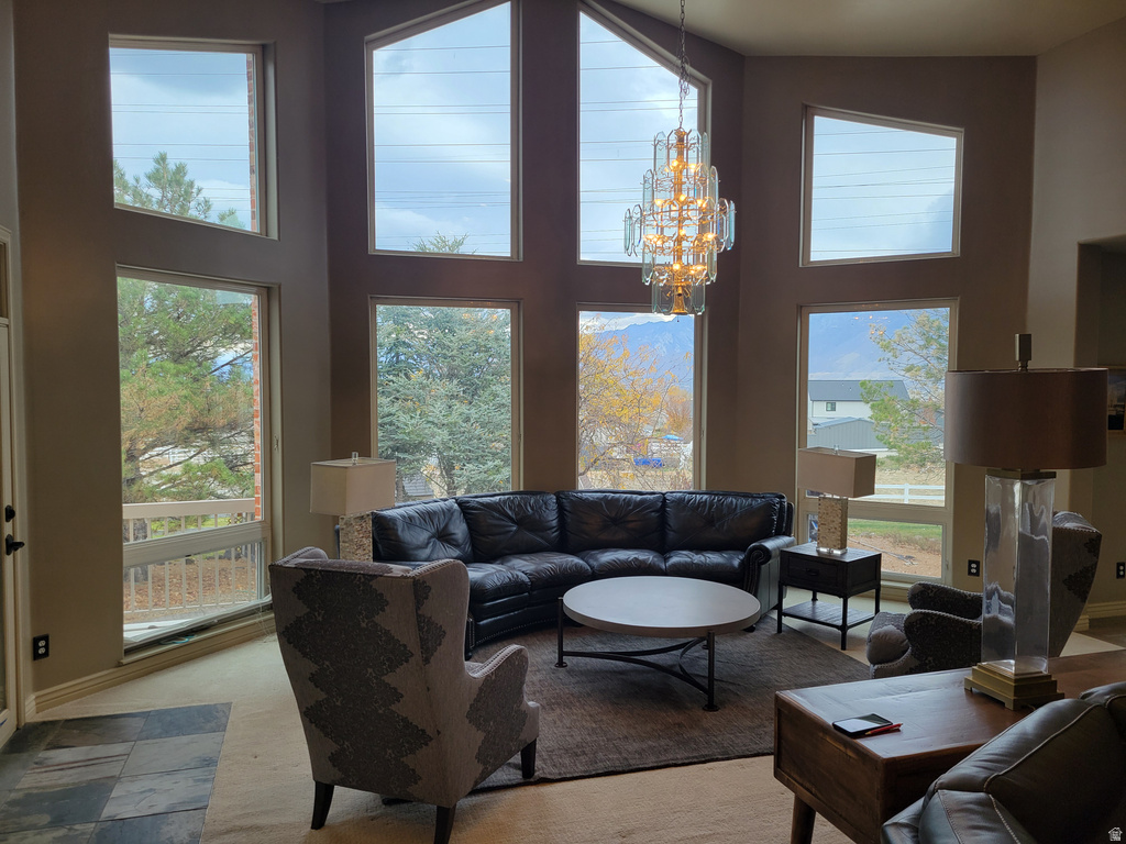 2428 W SILVERPOINT WAY Bluffdale, UT 84065