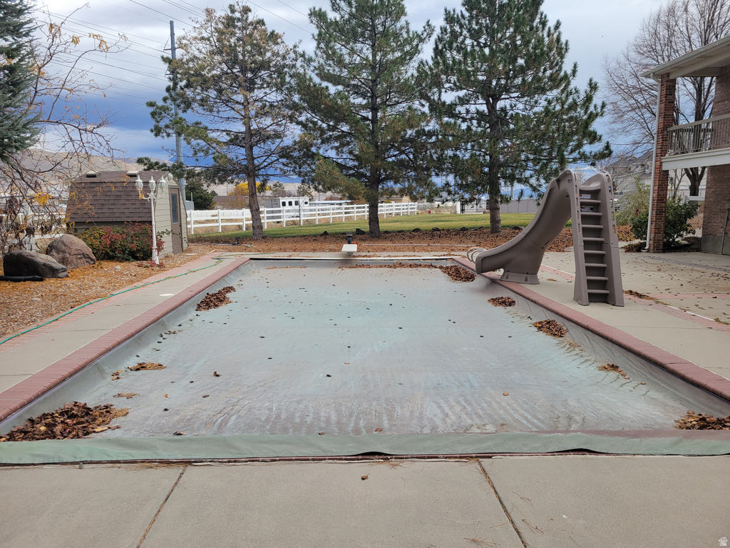 2428 W SILVERPOINT WAY Bluffdale, UT 84065