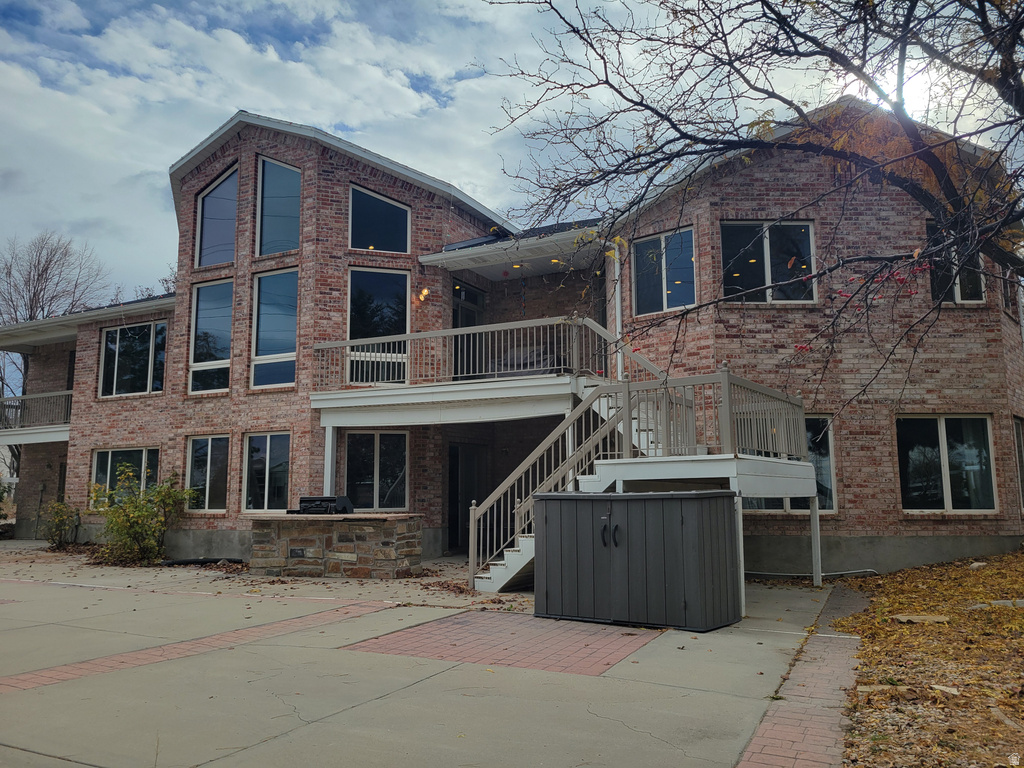 2428 W SILVERPOINT WAY Bluffdale, UT 84065