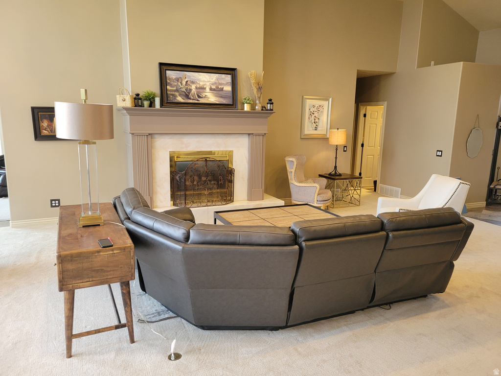 2428 W SILVERPOINT WAY Bluffdale, UT 84065