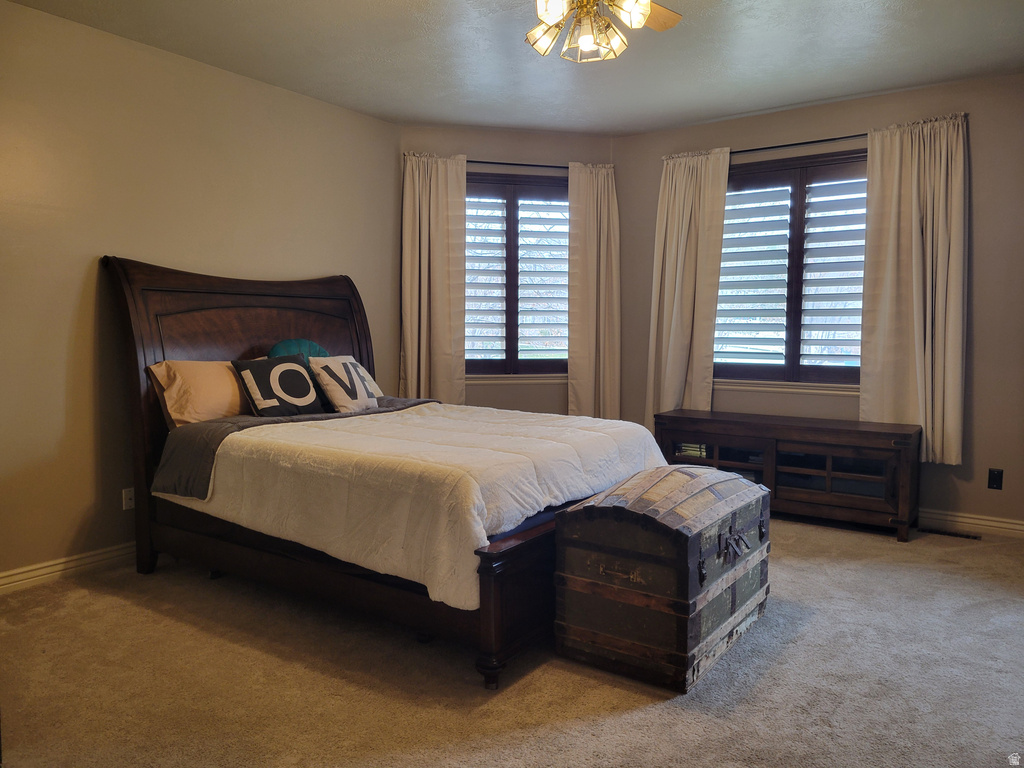 2428 W SILVERPOINT WAY Bluffdale, UT 84065