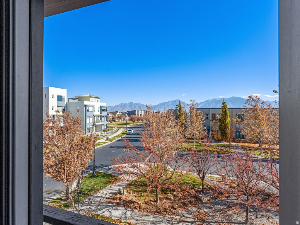 10308 S RUBICON RD South Jordan, UT 84009