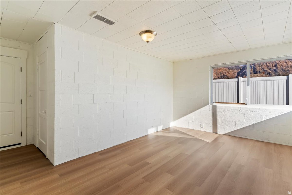 147 W NORTH ST Ogden, UT 84404