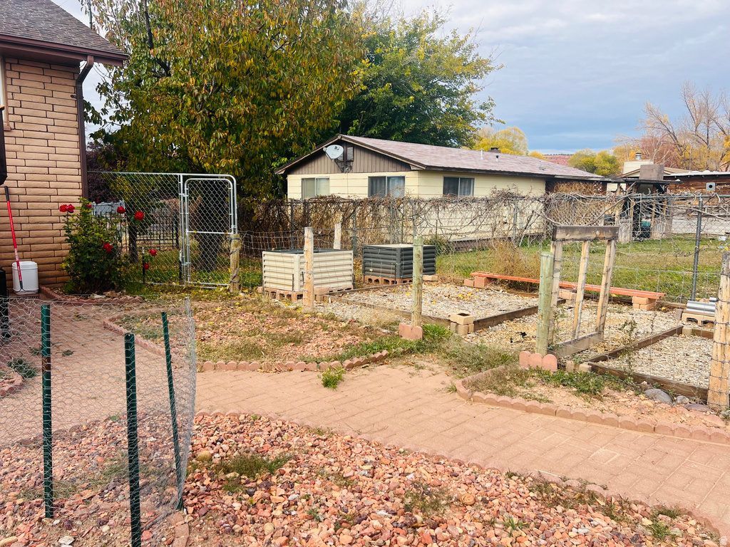 515 S 475 E #22 Kanab, UT 84741