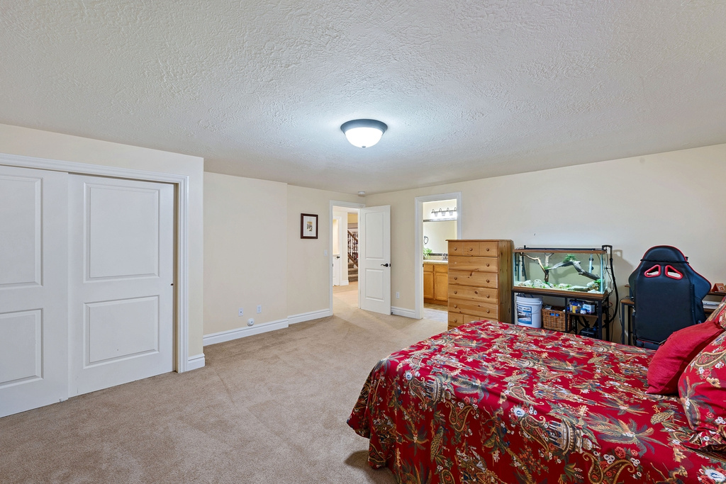 330 W PARADISO LN Centerville, UT 84014