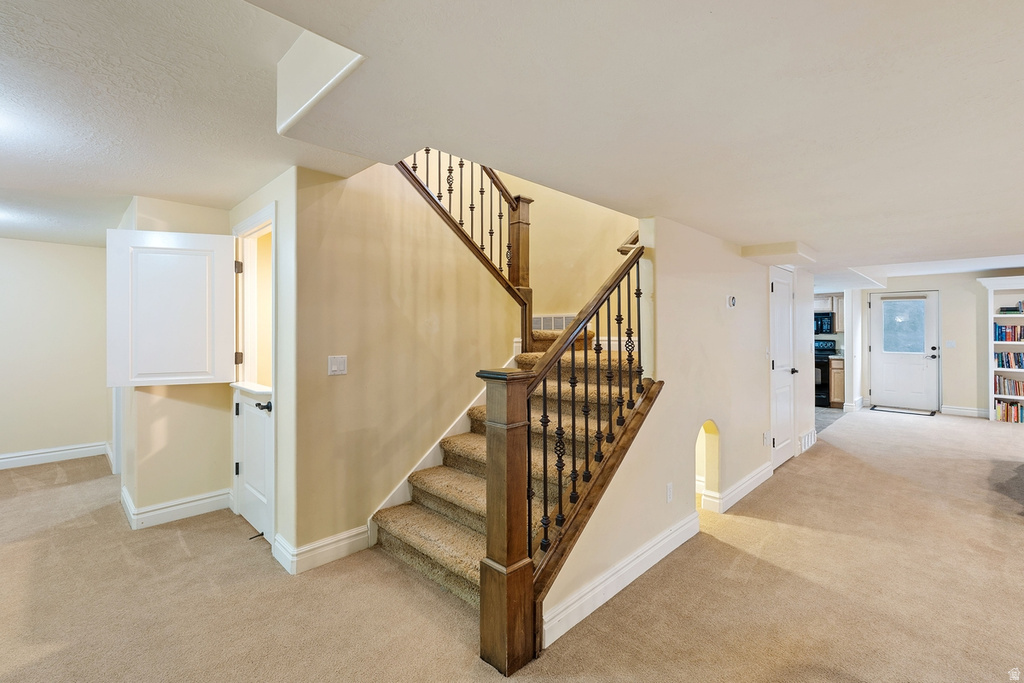 330 W PARADISO LN Centerville, UT 84014