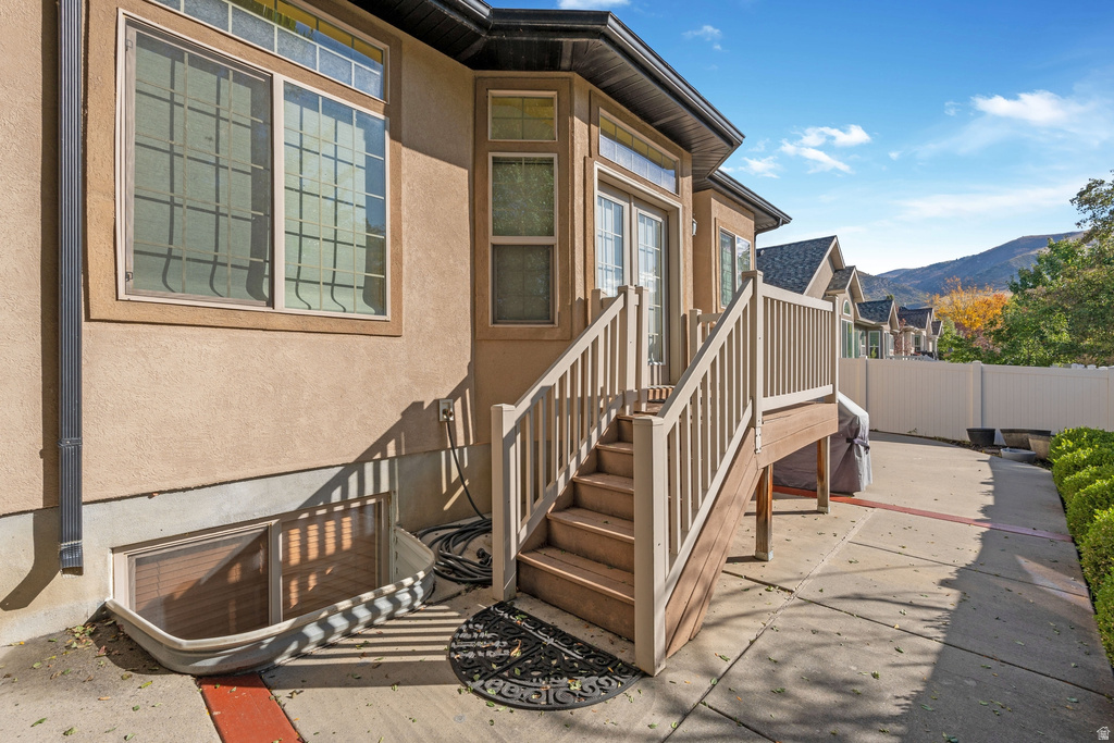 330 W PARADISO LN Centerville, UT 84014