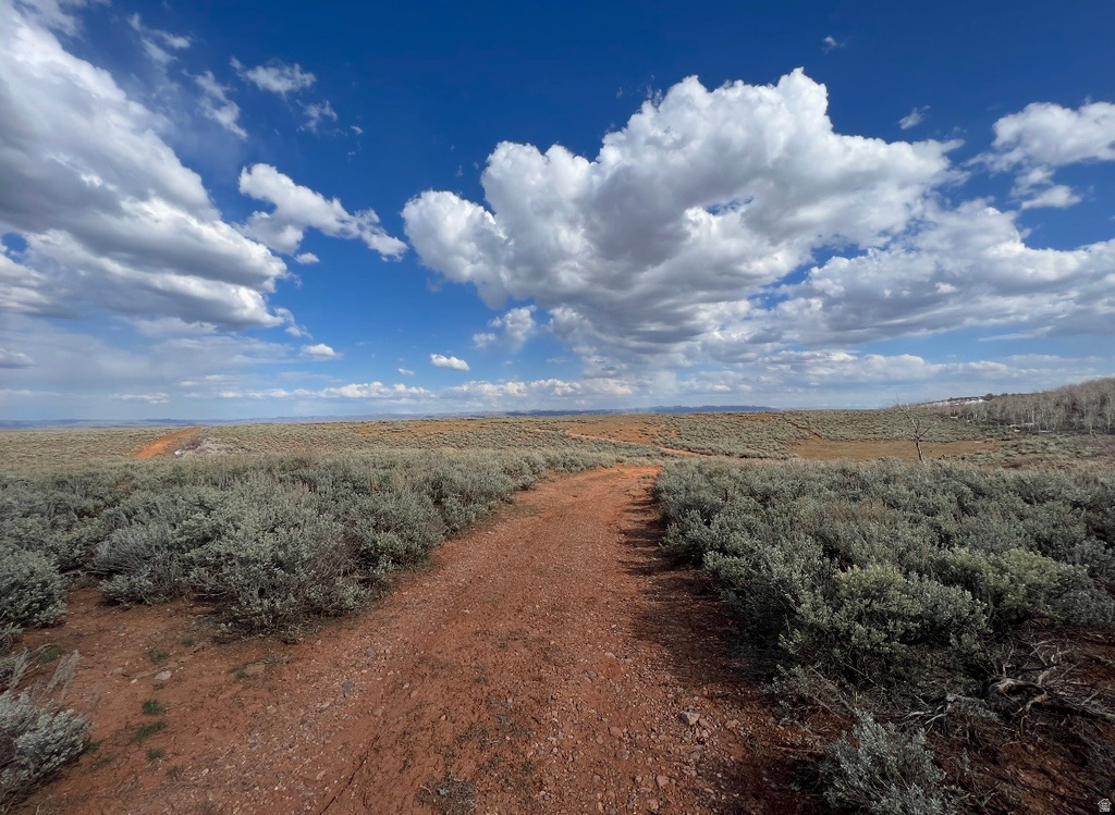 113  LAKETOWN OUTSIDE Laketown, UT 84038