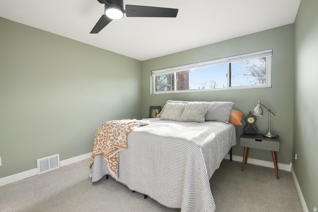 5749 S MCMILLAN CIR Murray, UT 84107