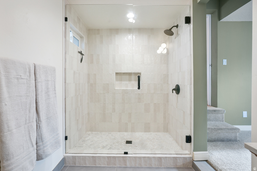 5749 S MCMILLAN CIR Murray, UT 84107