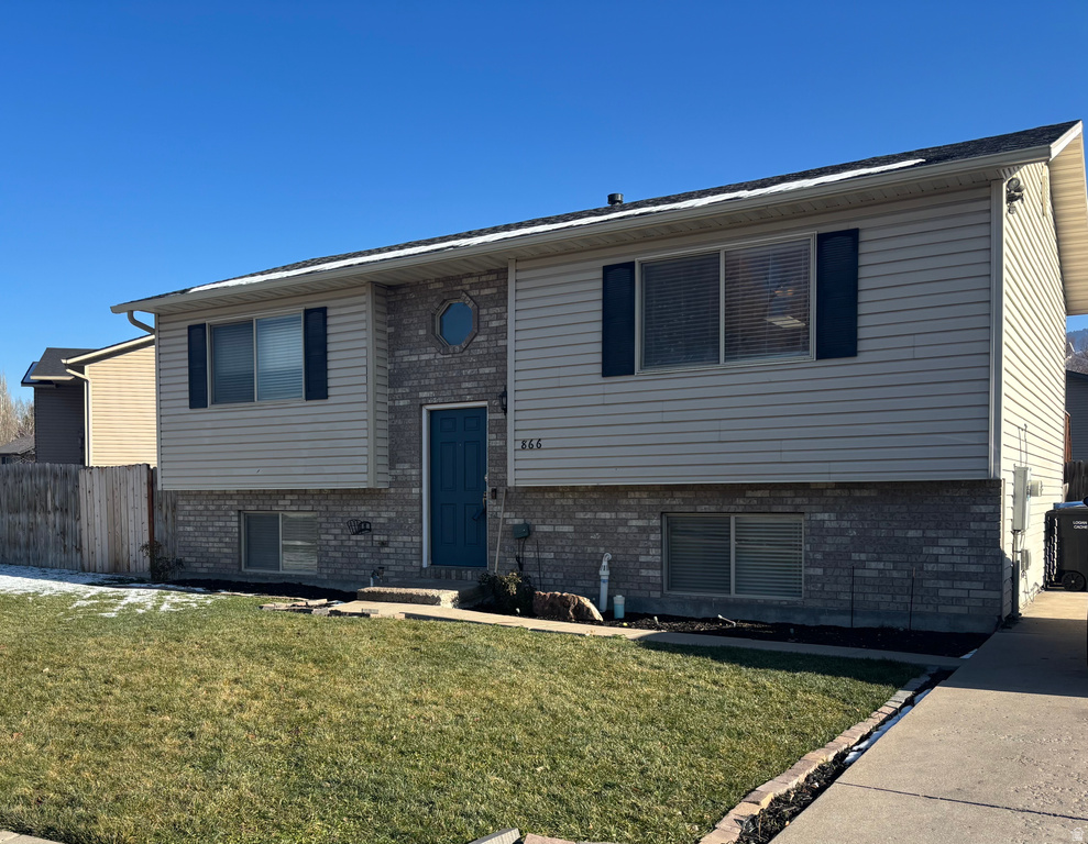 866 S RIVERWOOD DR Logan, UT 84321