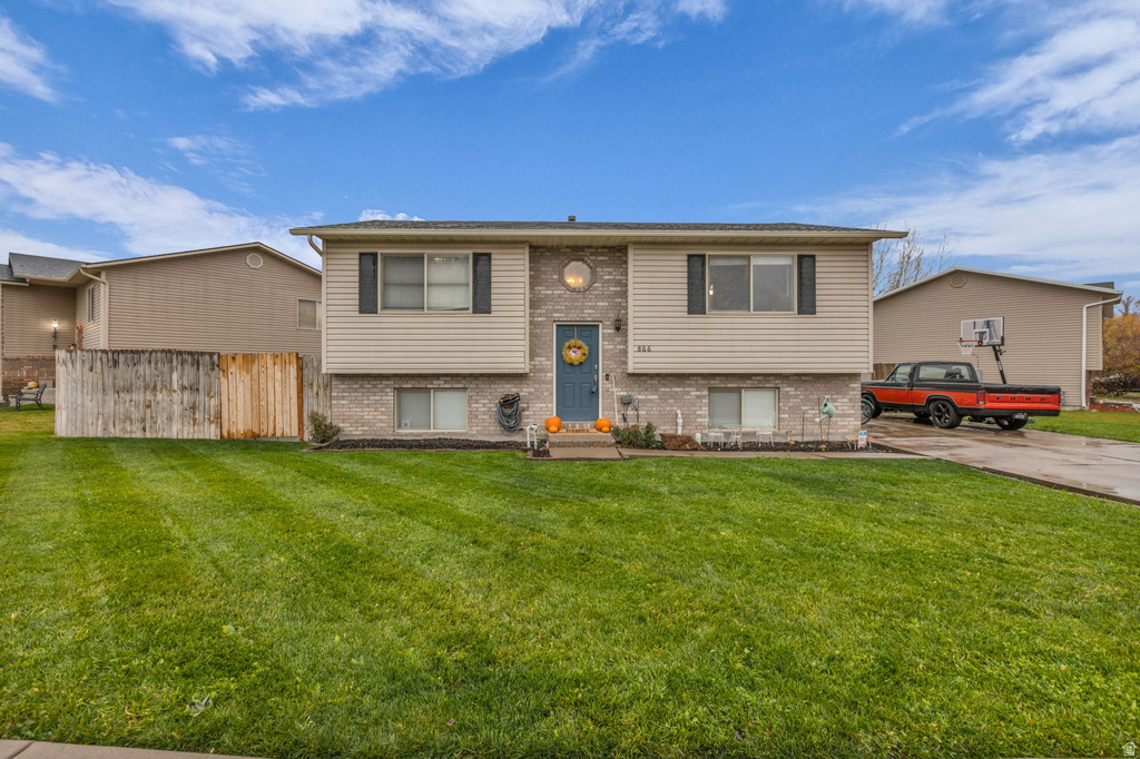 866 S RIVERWOOD DR Logan, UT 84321