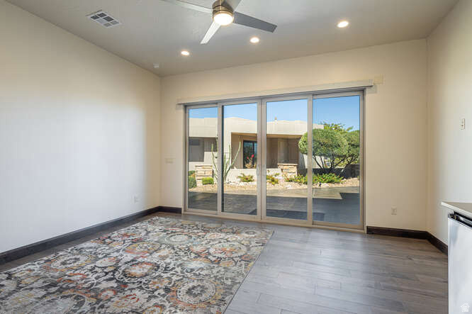 2040 S PINNACLE CIR St George, UT 84790