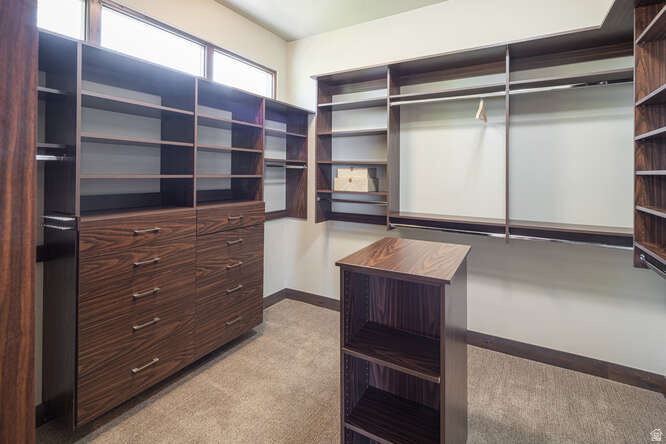 2040 S PINNACLE CIR St George, UT 84790