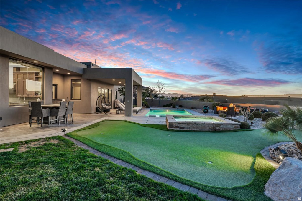 2040 S PINNACLE CIR St George, UT 84790