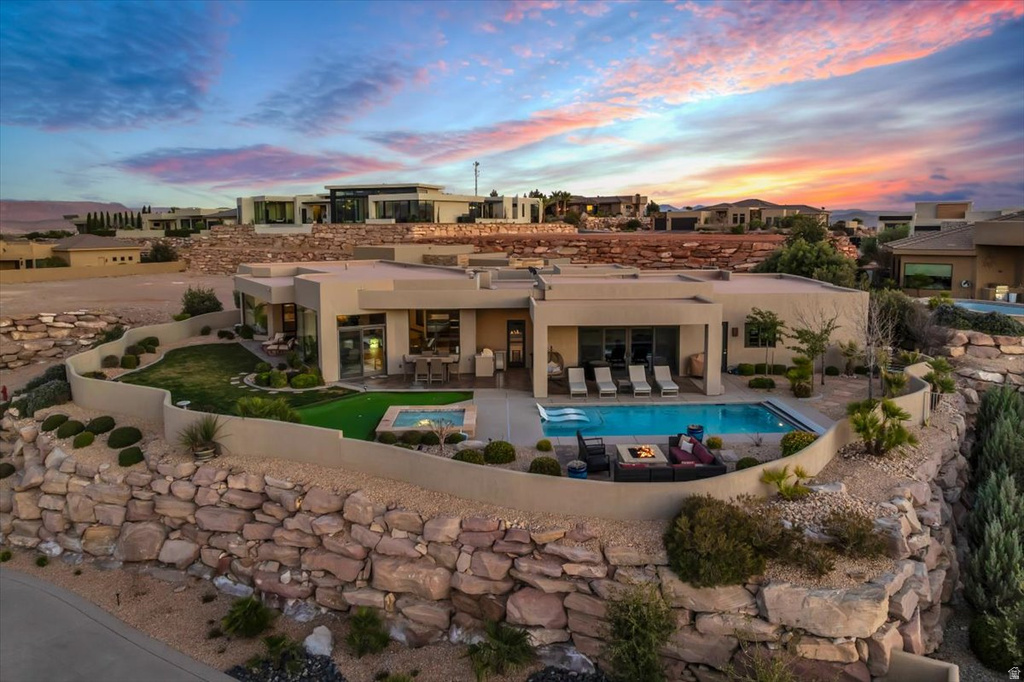 2040 S PINNACLE CIR St George, UT 84790